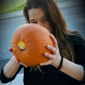 Meet your Posher, Vickie